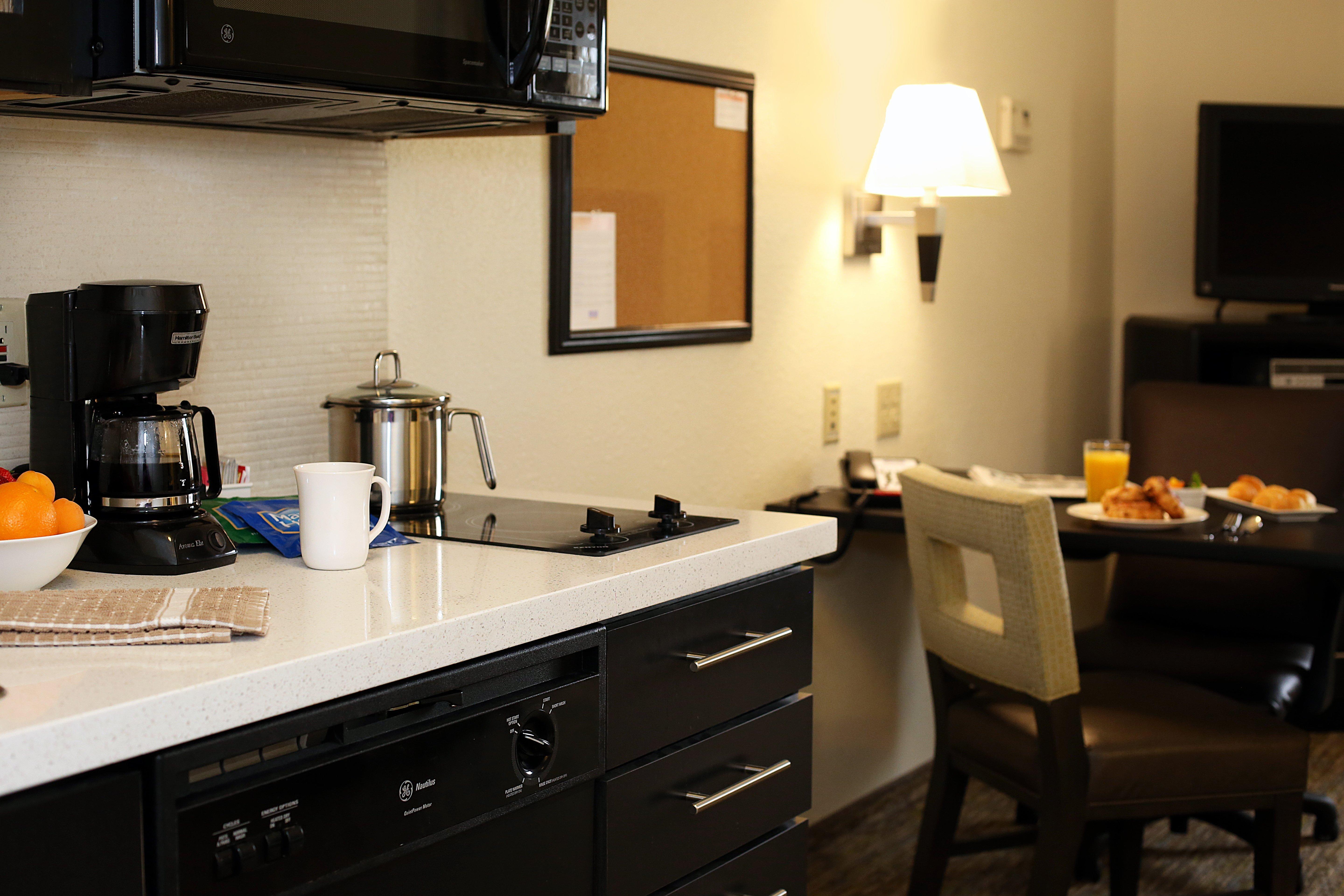 Candlewood Suites East Lansing, An Ihg Hotel Extérieur photo